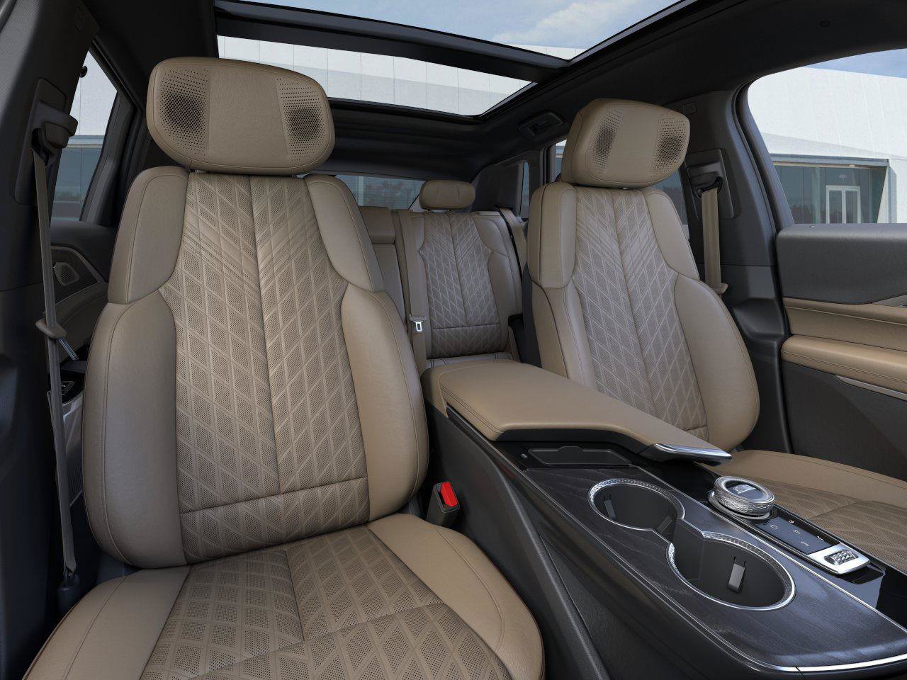 New 2026 Cadillac Lyriq Signature Sport w/ Nappa Leather Package AWD/4WD image 17
