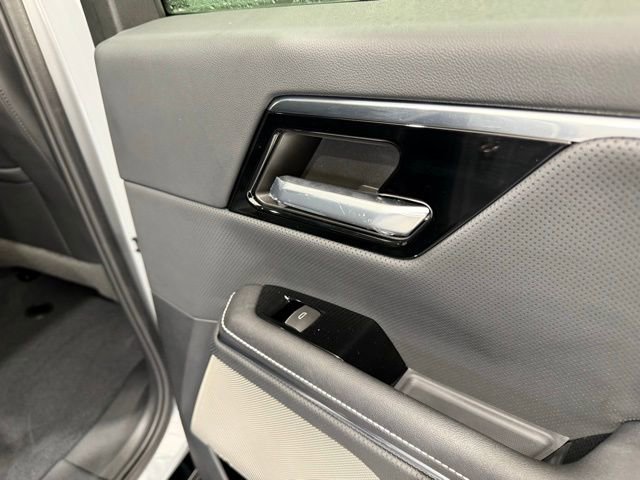 Used 2024 GMC Sierra EV Denali image 29