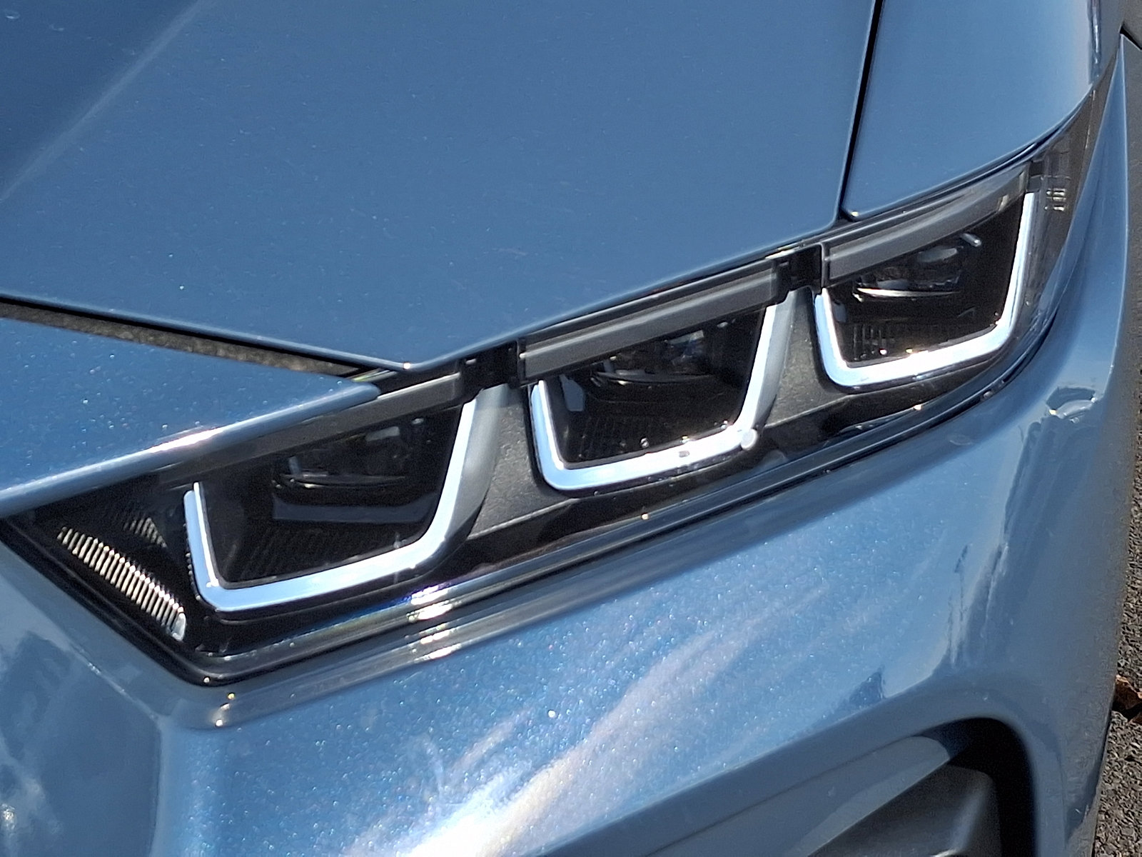 Used 2025 Ford Mustang GT Premium image 9