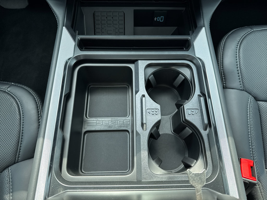 New 2026 Ford F250 Platinum AWD/4WD image 29