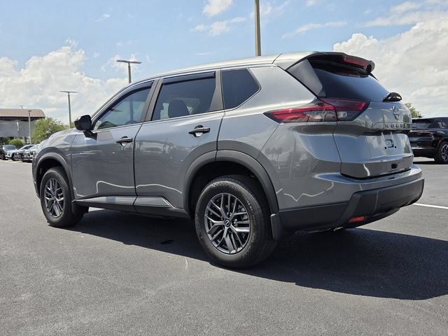 Used 2026 Nissan Rogue S FWD image 4