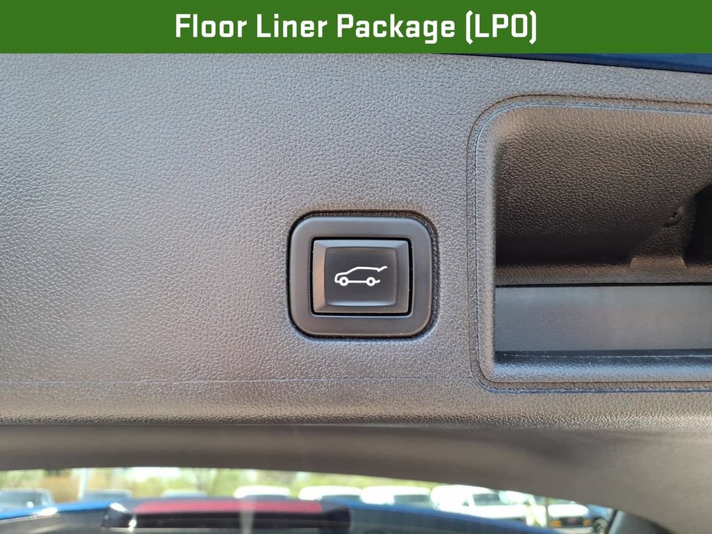 Certified 2022 GMC Terrain Denali w/ LPO, Floor Liner Package AWD/4WD image 18