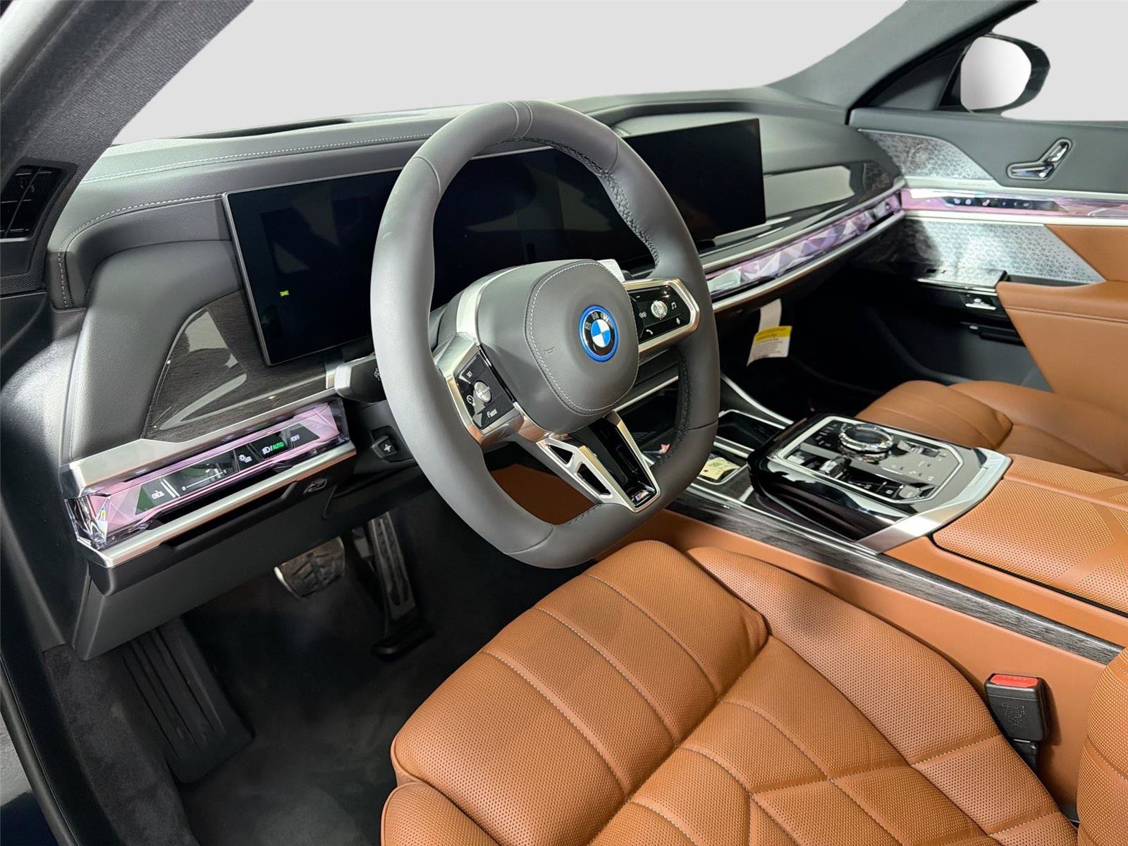 New 2026 BMW 750e xDrive w/ Executive Package AWD/4WD image 10