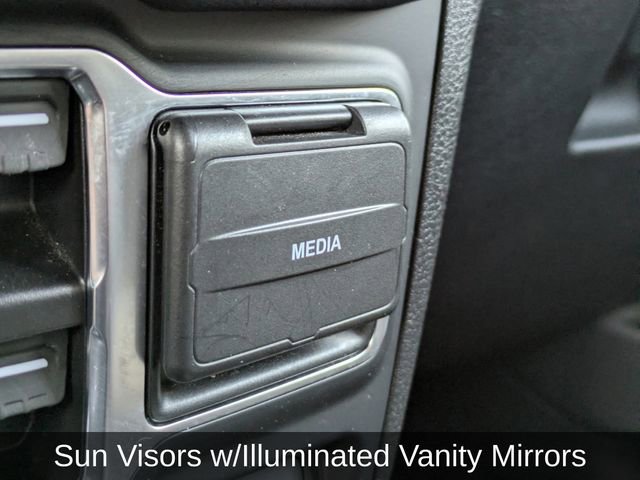 Used 2025 Jeep Wrangler Sport S image 27