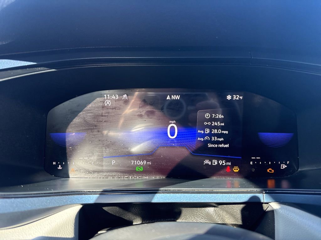 Used 2023 Volkswagen Taos SE image 21