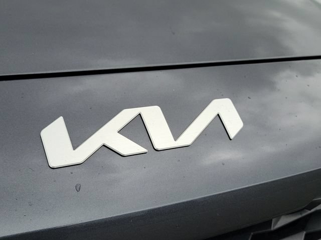 Used 2024 Kia Forte LX FWD image 8