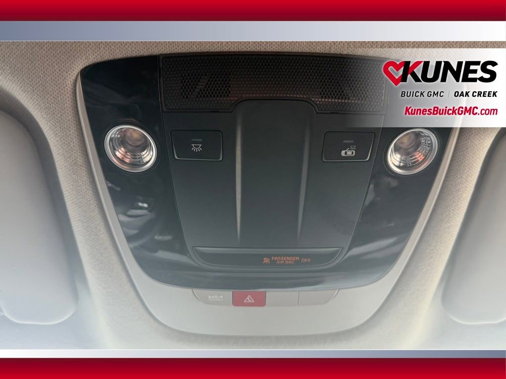 Used 2025 Kia Seltos S image 23