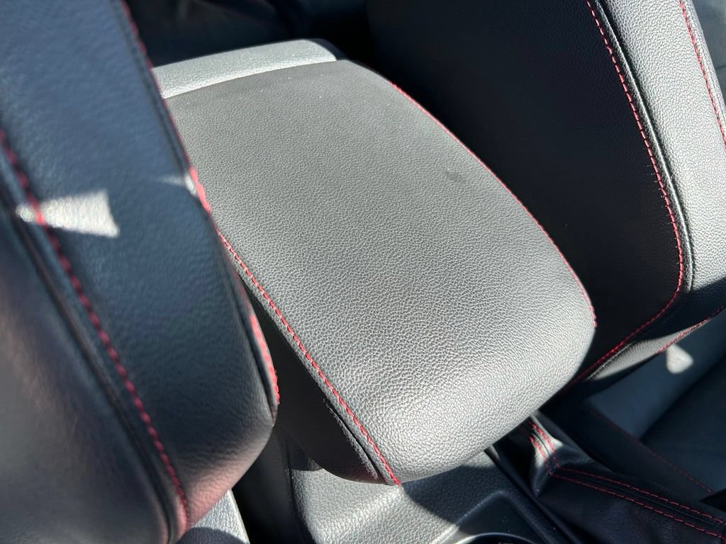 Used 2017 Volkswagen GTI Autobahn FWD image 41