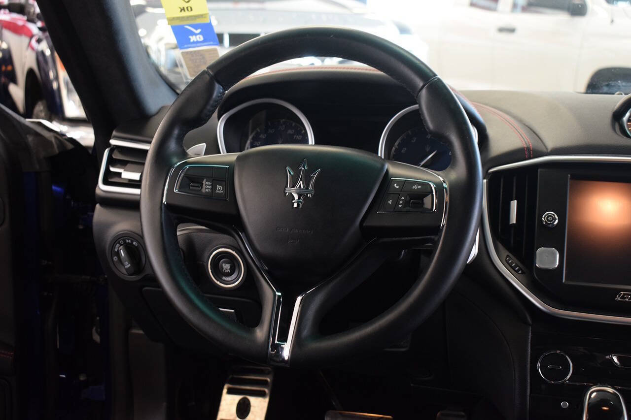 Used 2016 Maserati Ghibli S RWD image 58