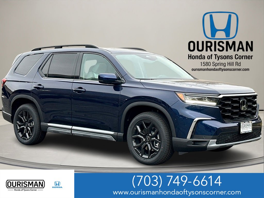 New 2025 Honda Pilot Touring image 1