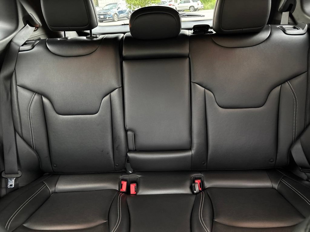 Used 2026 Jeep Compass Limited AWD/4WD image 23