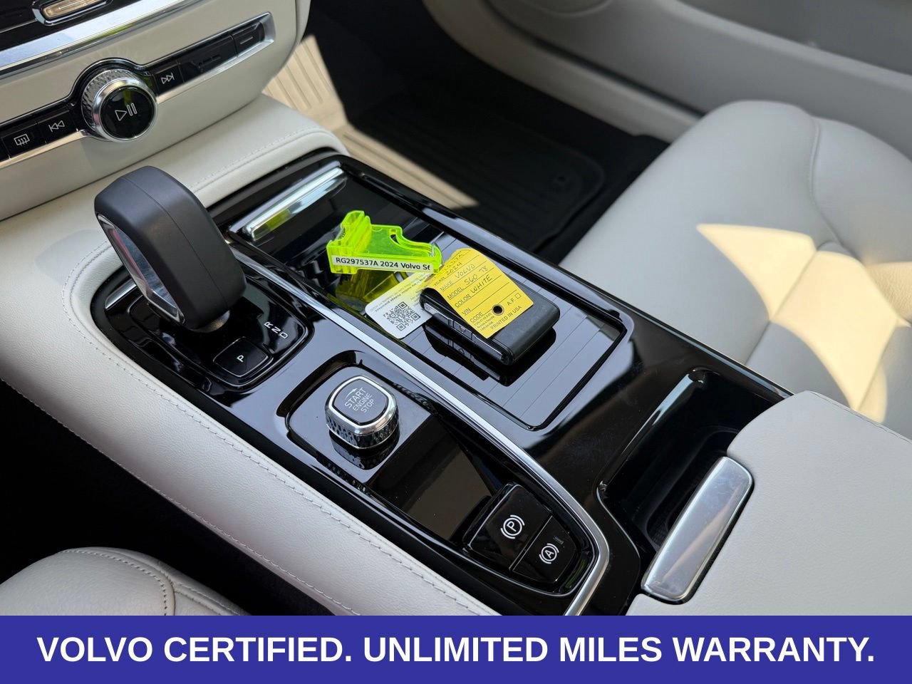 Certified 2024 Volvo S60 T8 Plus w/ Climate Package AWD/4WD image 21