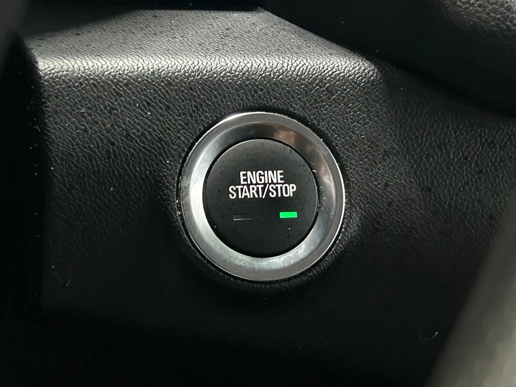 Used 2023 GMC Terrain SLE w/ Driver Convenience Package FWD image 30