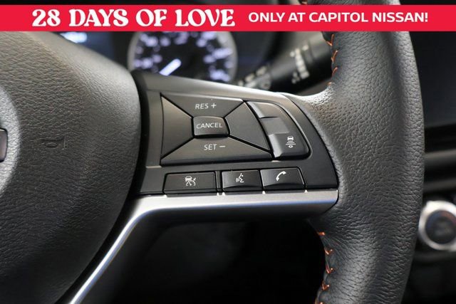 New 2025 Nissan Versa SR w/ Trunk Package image 17