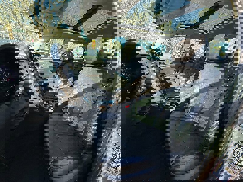 Used 2016 Kia Optima EX w/ Premium Package image 12