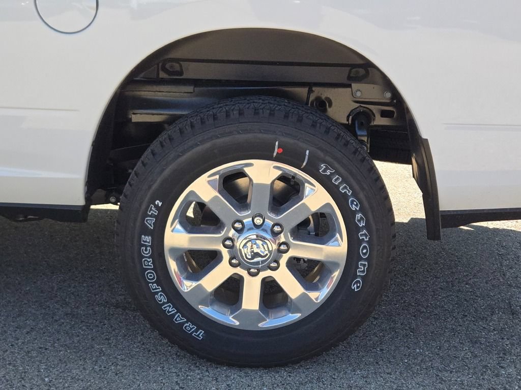New 2026 RAM 2500 Laramie AWD/4WD image 24