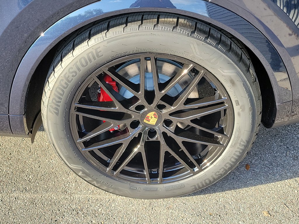 New 2027 Porsche Cayenne S AWD/4WD image 11