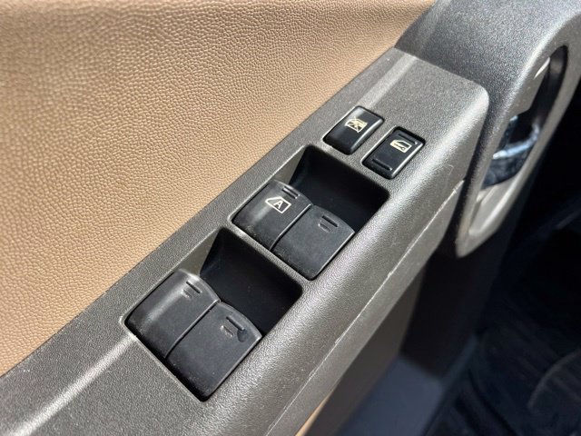 Used 2005 Nissan Xterra S w/ (P01) Power Pkg AWD/4WD image 20