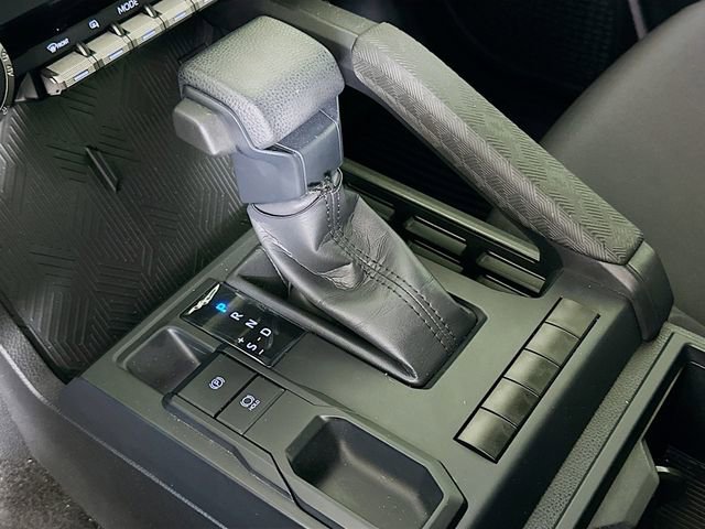 Certified 2024 Toyota Tacoma SR image 19