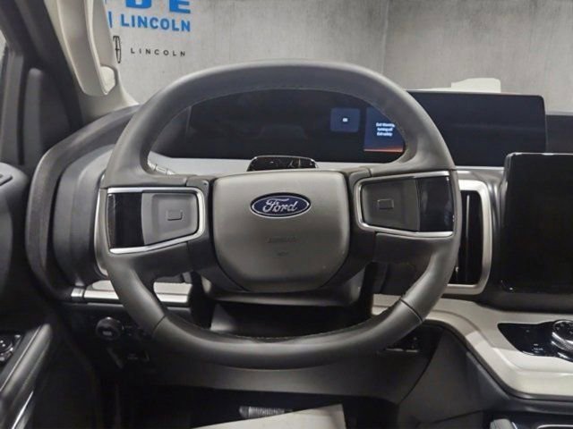 New 2026 Ford Expedition Max Active AWD/4WD image 13
