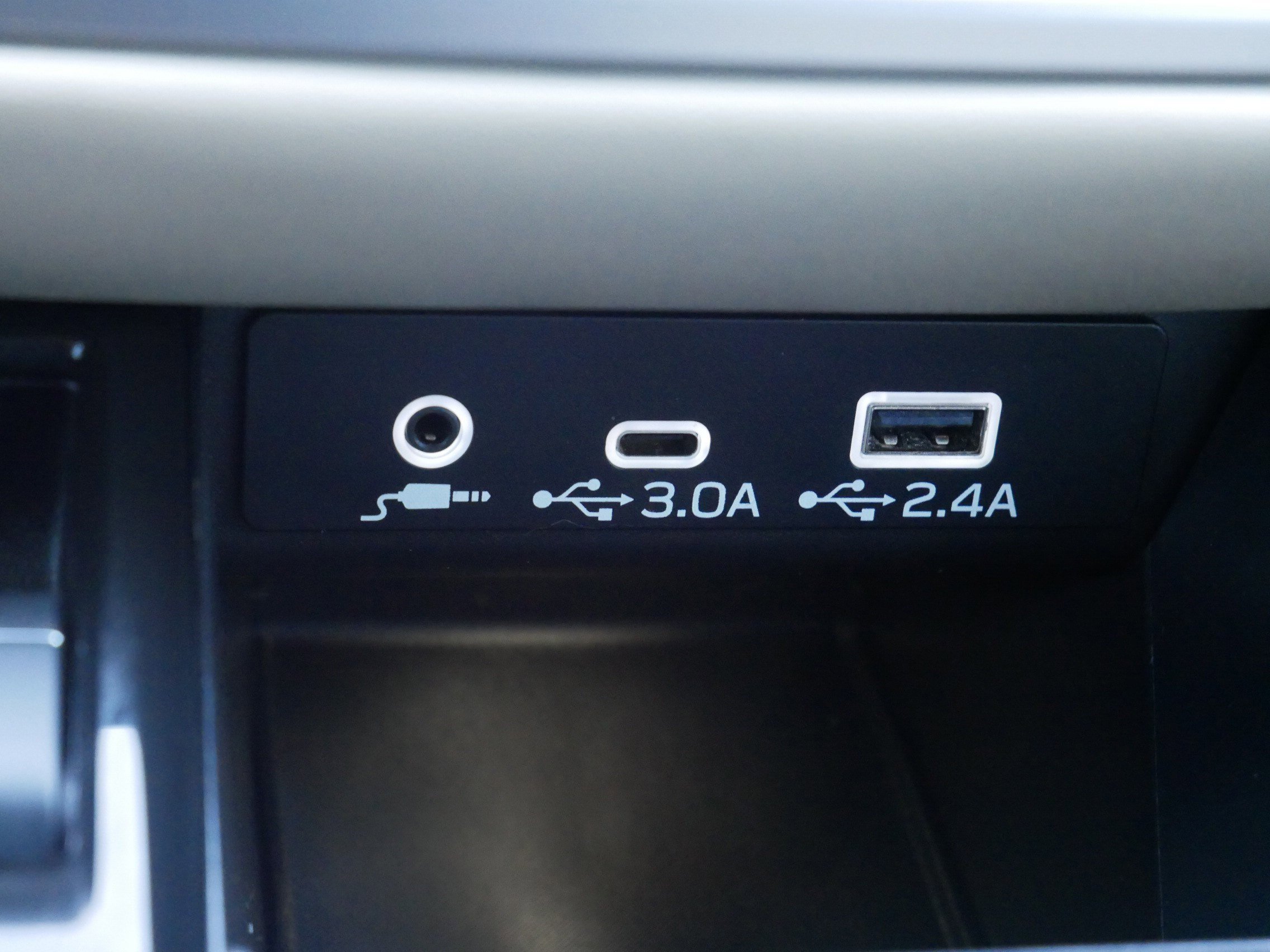 Certified 2024 Subaru Legacy Limited image 32