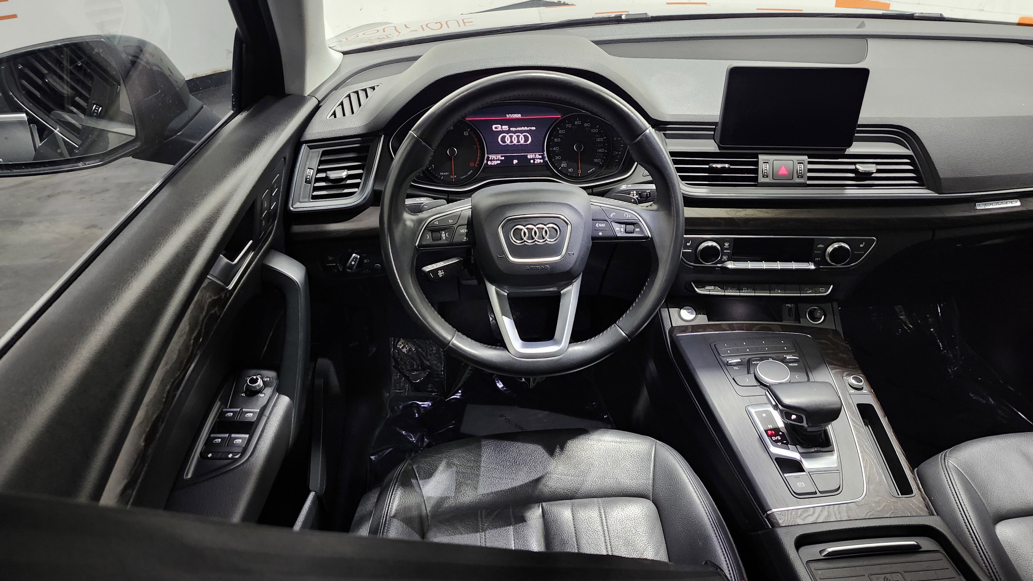 Used 2020 Audi Q5 Premium w/ Convenience Package image 28