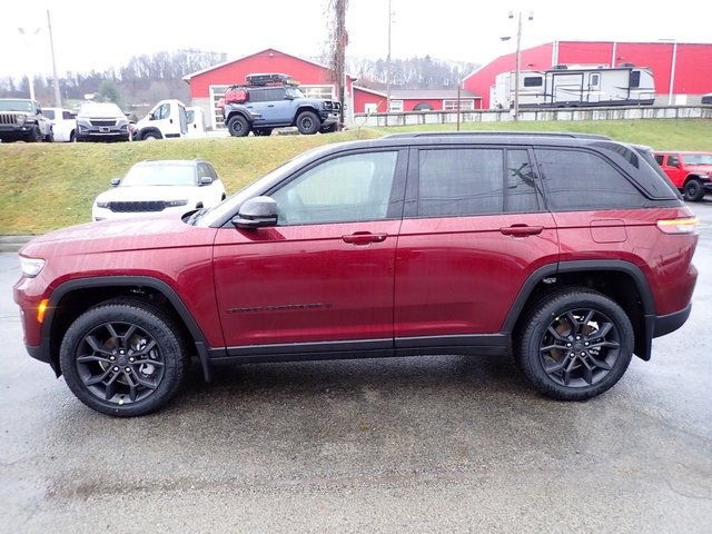 New 2025 Jeep Grand Cherokee Limited w/ MOPAR Finishing Package image 2
