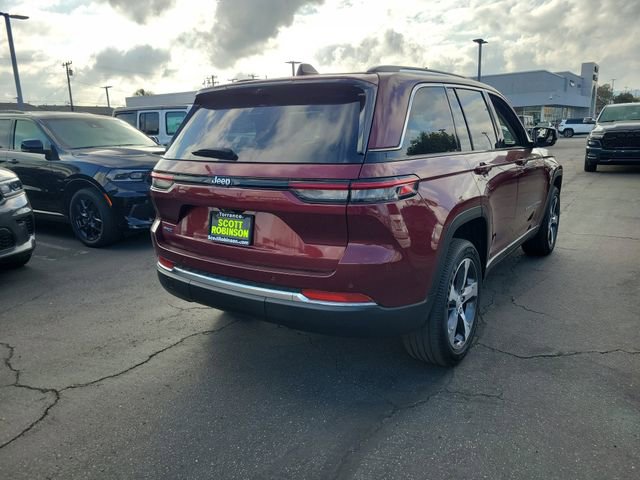 Used 2023 Jeep Grand Cherokee 4WD 4xe w/ Luxury Tech Group II image 4