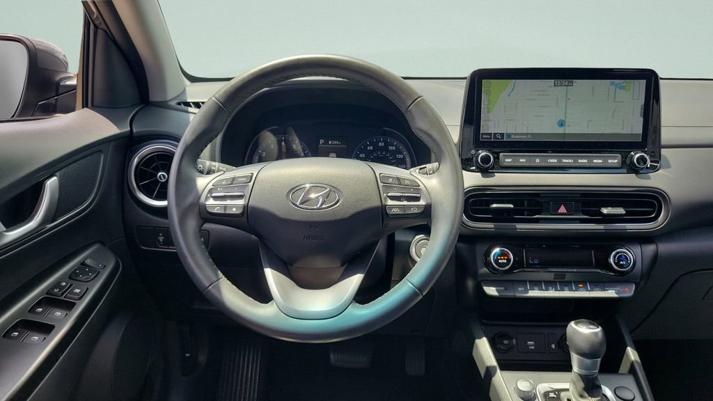 Used 2023 Hyundai Kona SEL w/ Convenience Package FWD image 12
