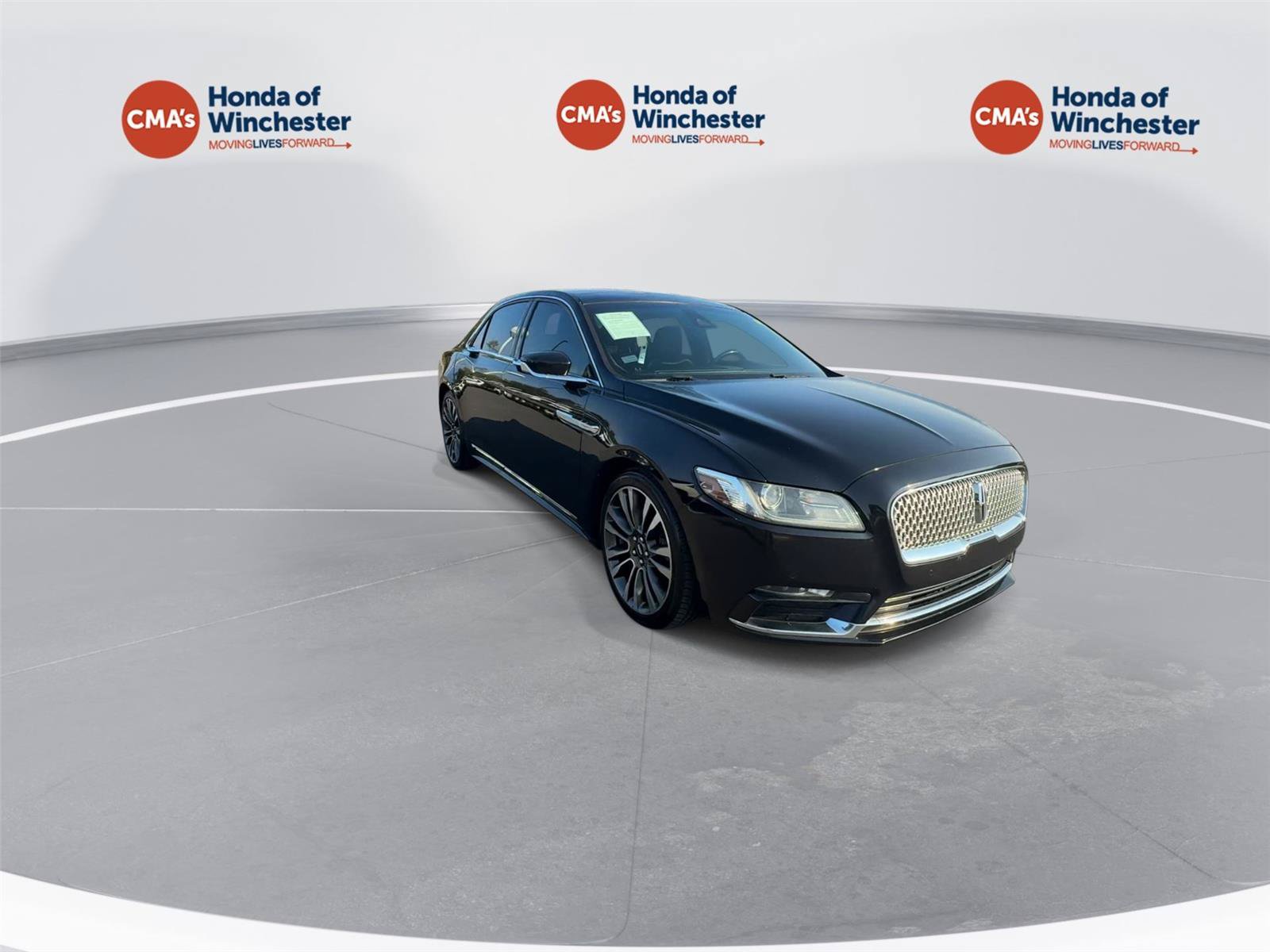 Used 2019 Lincoln Continental Select w/ Continental Climate Package AWD/4WD image 5