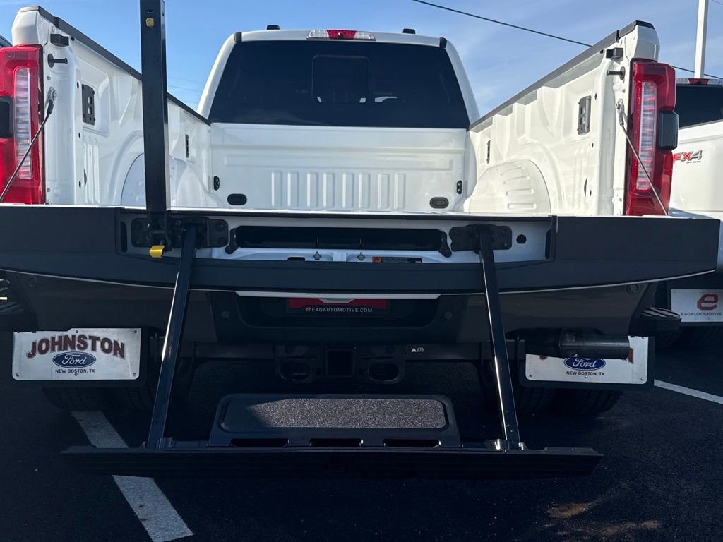 New 2026 Ford F350 King Ranch w/ FX4 Off-Road Package image 54