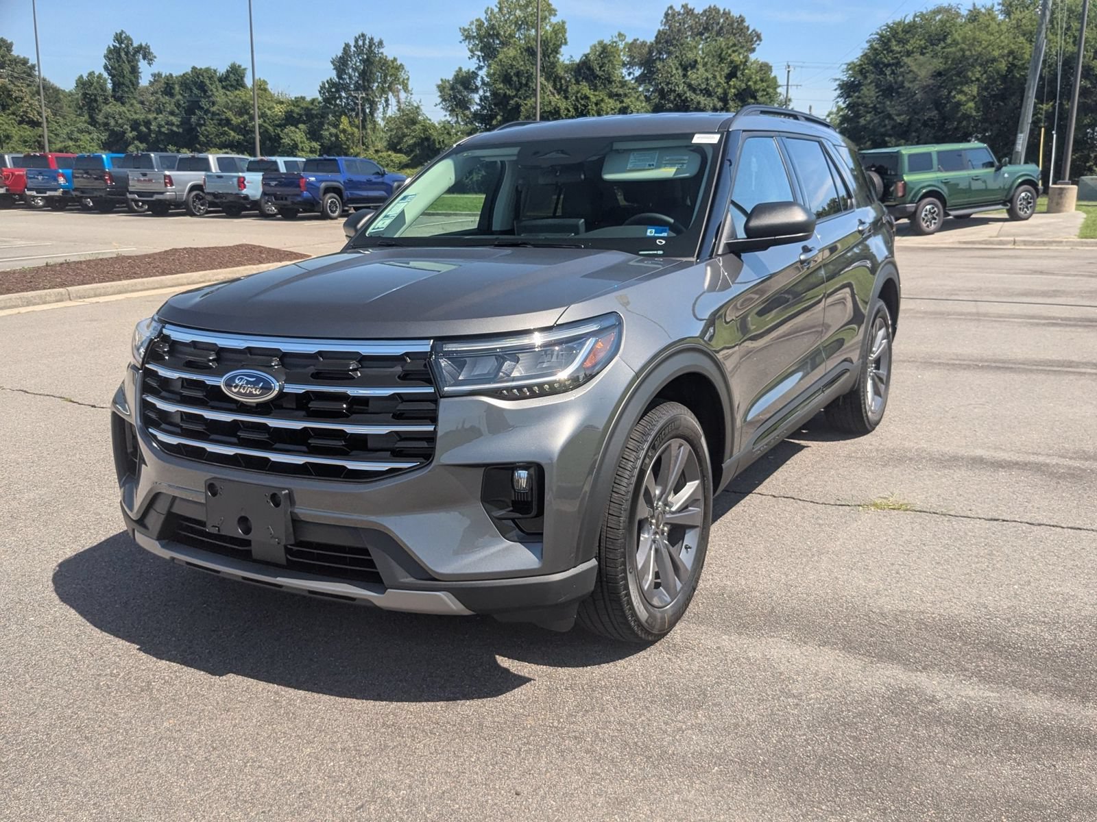 New 2026 Ford Explorer Active w/ Active Comfort Package AWD/4WD image 7