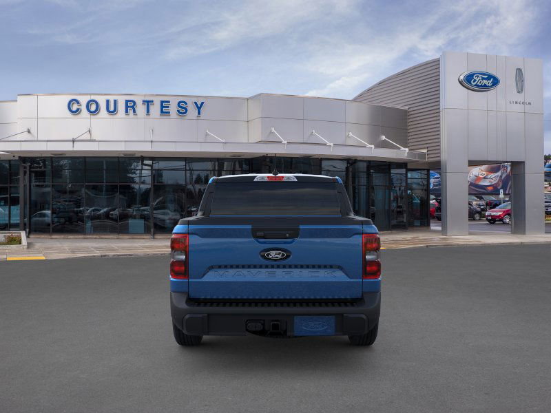 New 2025 Ford Maverick Lariat w/ Black Appearance Package image 5