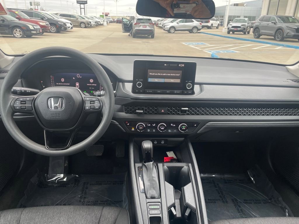 Certified 2023 Honda Accord EX image 16