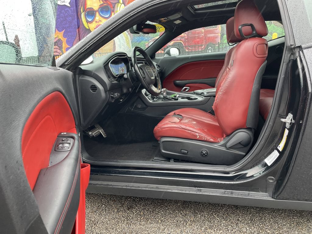 Used 2015 Dodge Challenger R/T Plus RWD image 14