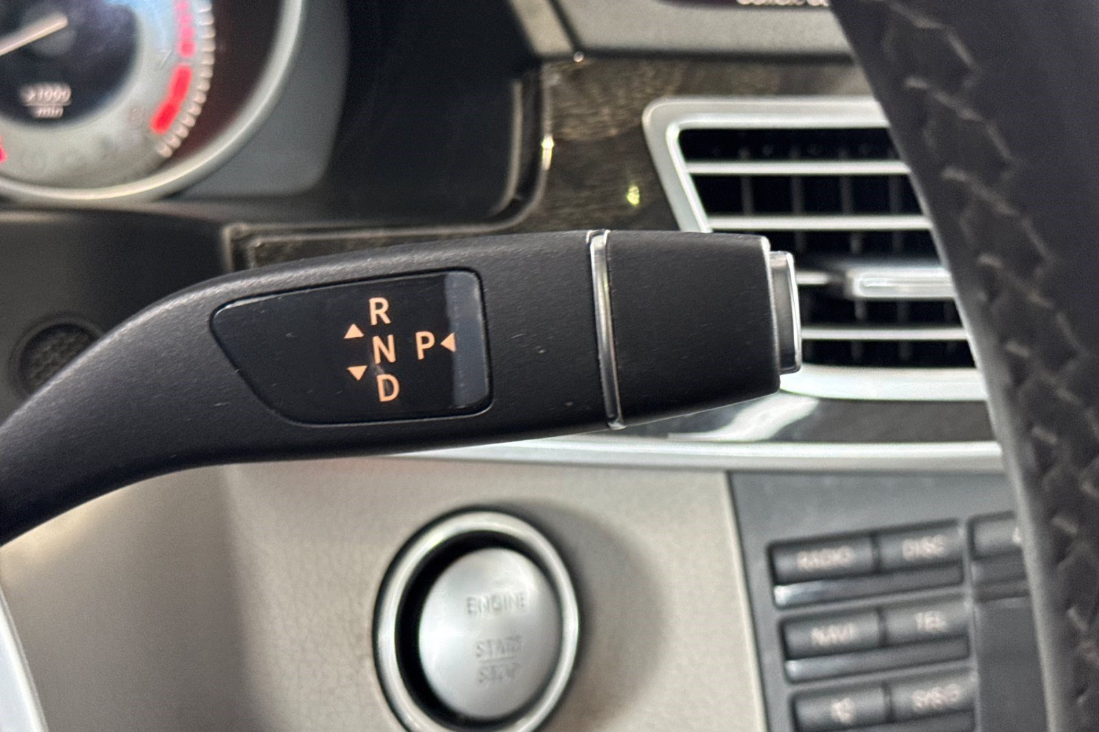 Used 2015 Mercedes-Benz E 350 Sedan image 33