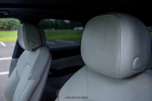 Used 2020 Porsche Cayenne AWD/4WD image 41