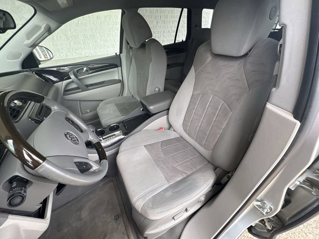 Certified 2015 Buick Enclave Convenience FWD image 18