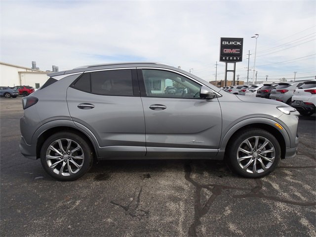 New 2026 Buick Encore GX Avenir w/ Avenir Technology Package image 7