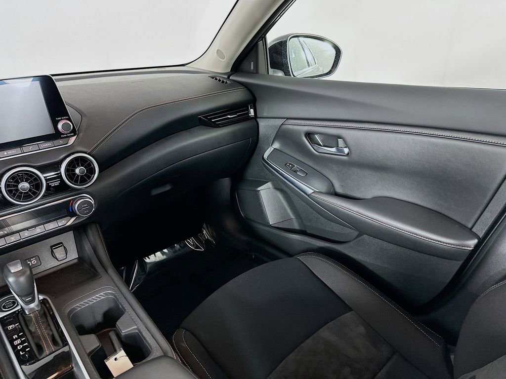 Certified 2022 Nissan Sentra SR w/ Electronics Package image 30