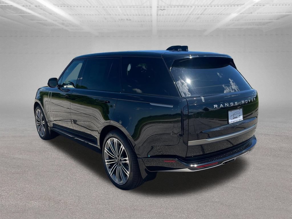 New 2026 Land Rover Range Rover Long Wheelbase SE AWD/4WD image 3