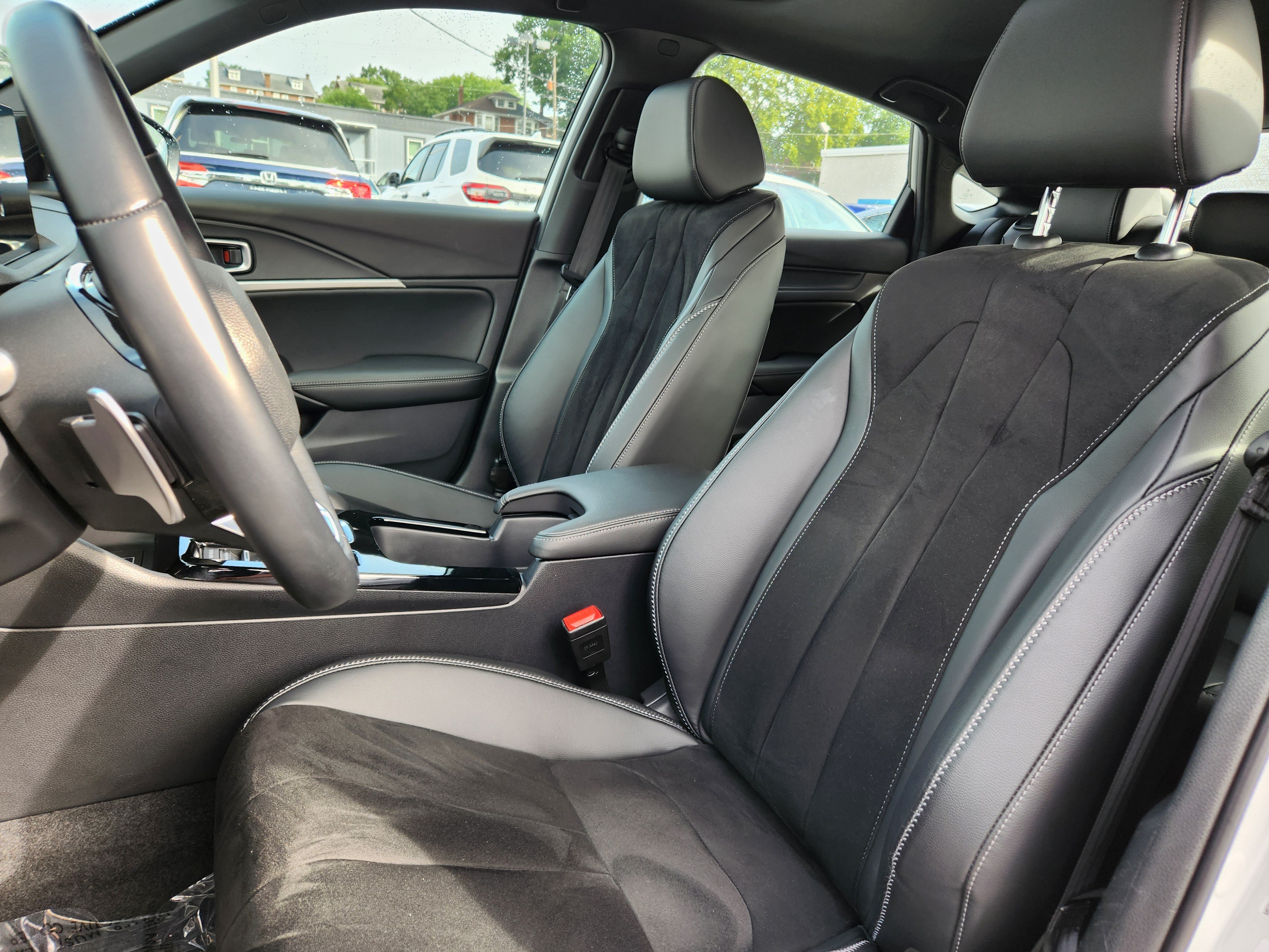 Certified 2025 Acura Integra A-Spec w/ Technology Package FWD image 10