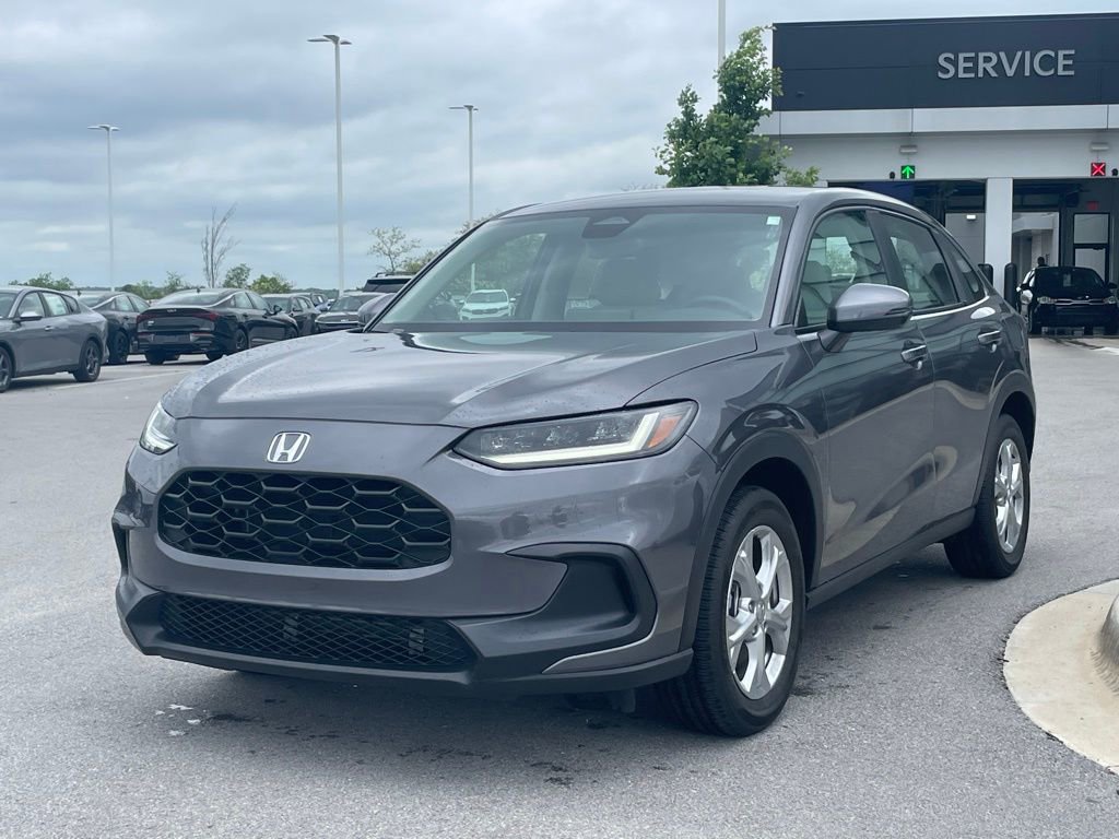 Used 2025 Honda HR-V LX image 3