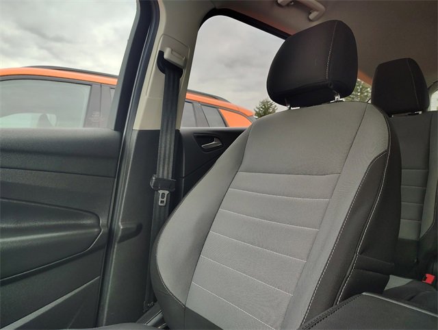 Used 2016 Ford Escape SE image 28
