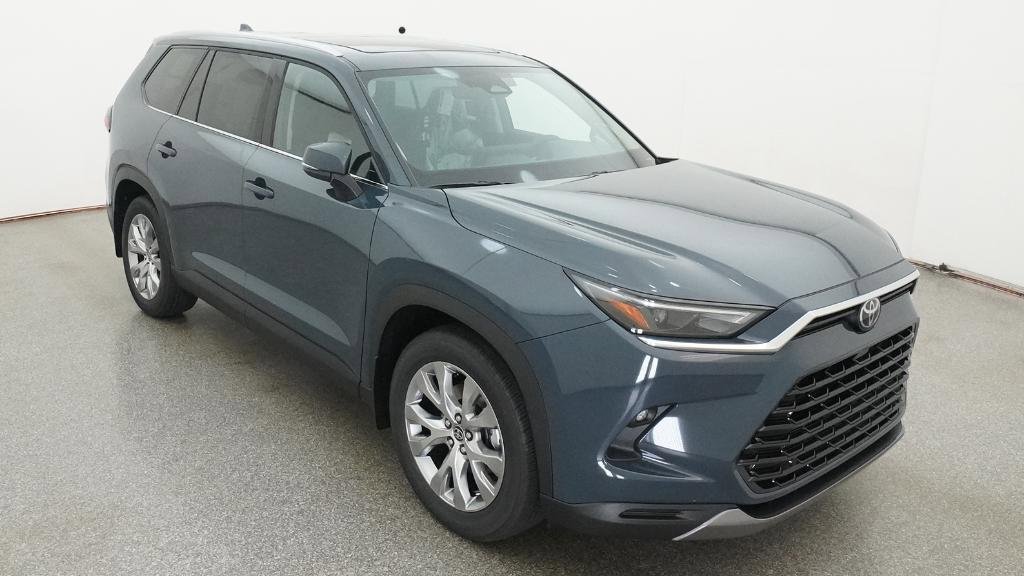 New 2026 Toyota Grand Highlander FWD image 19