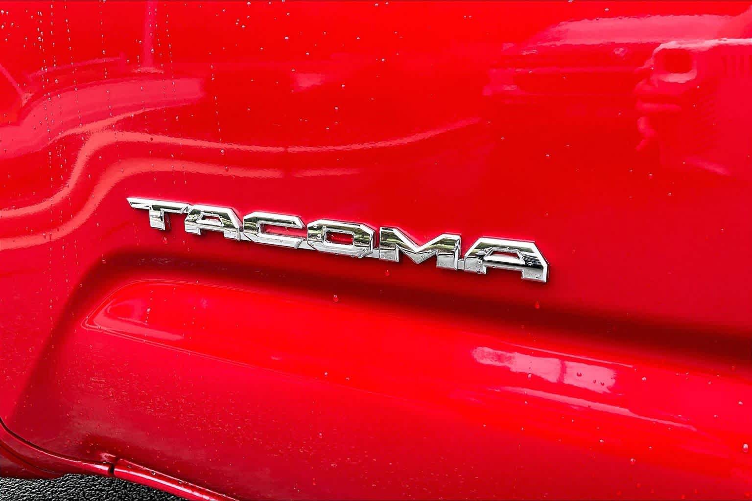 Used 2023 Toyota Tacoma TRD Sport w/ Advanced Technology Package AWD/4WD image 31