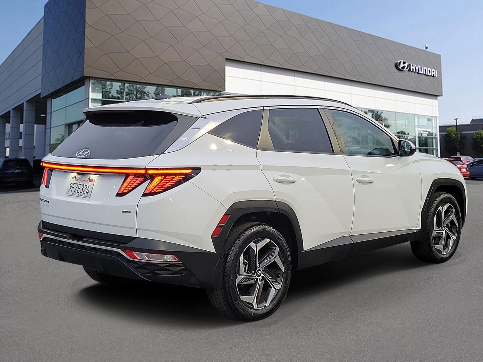 Certified 2023 Hyundai Tucson SEL w/ Convenience Package image 2