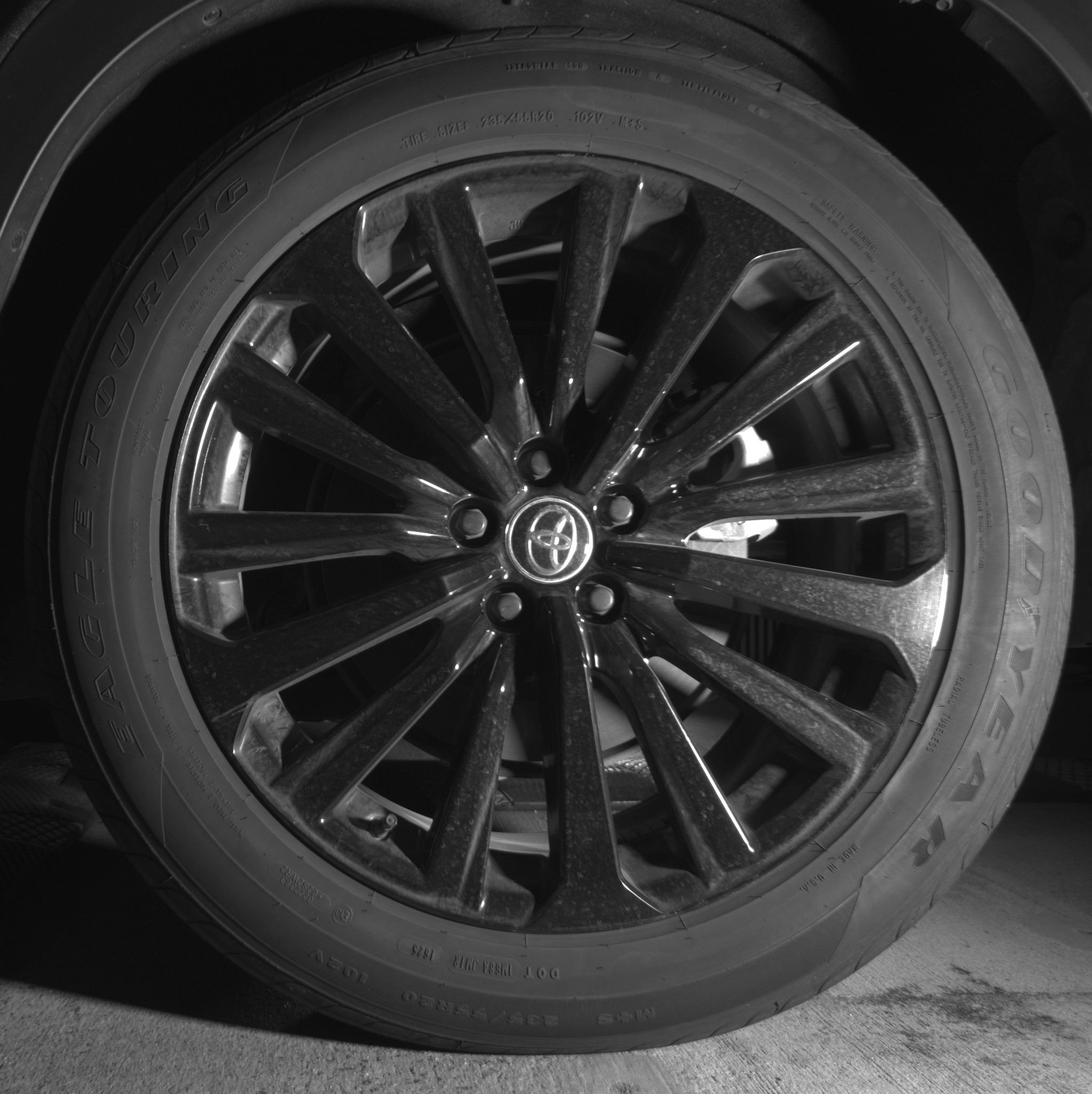 Used 2025 Toyota Highlander XSE image 14