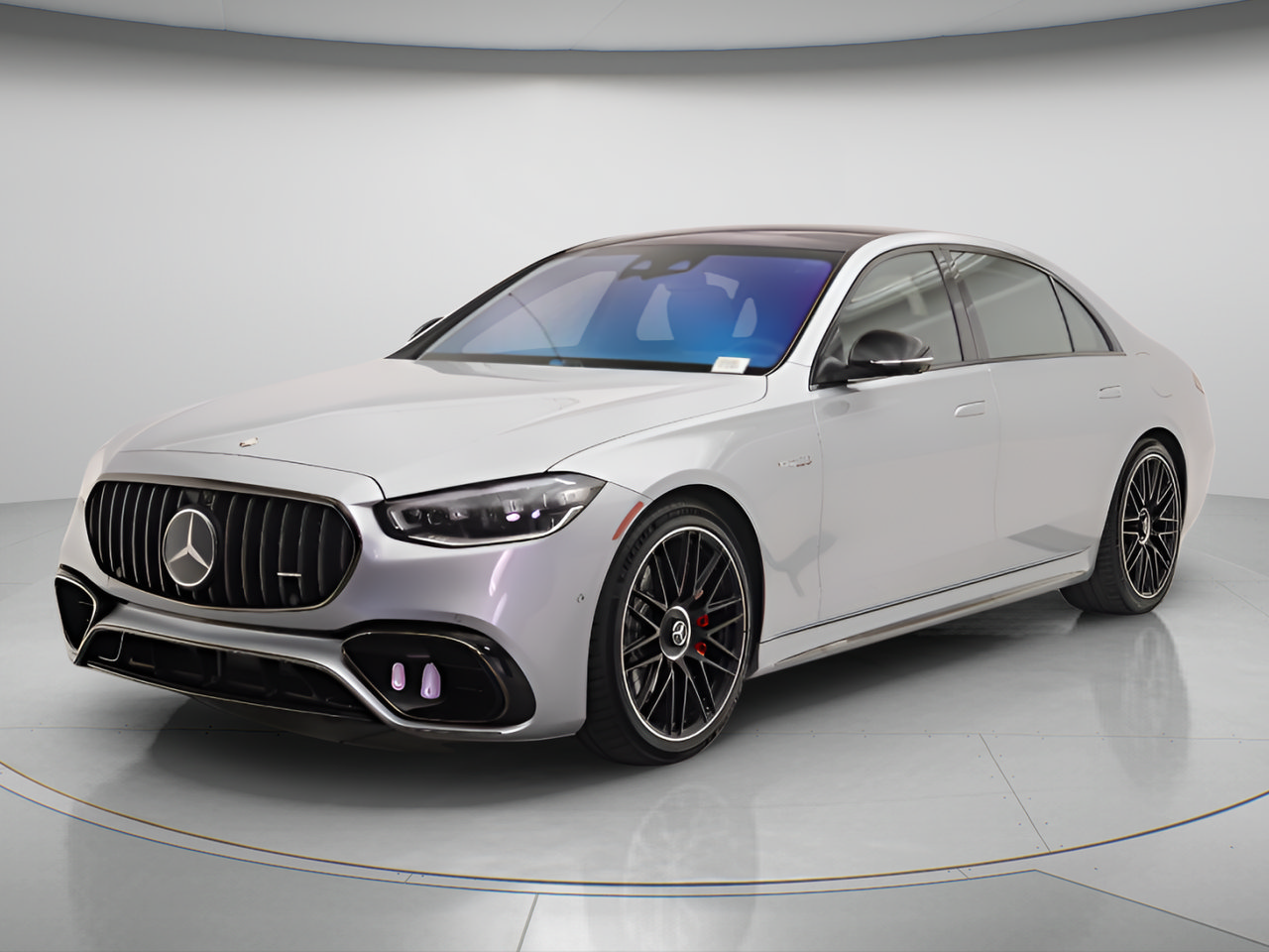 Used 2025 Mercedes-Benz S 63 AMG S image 3