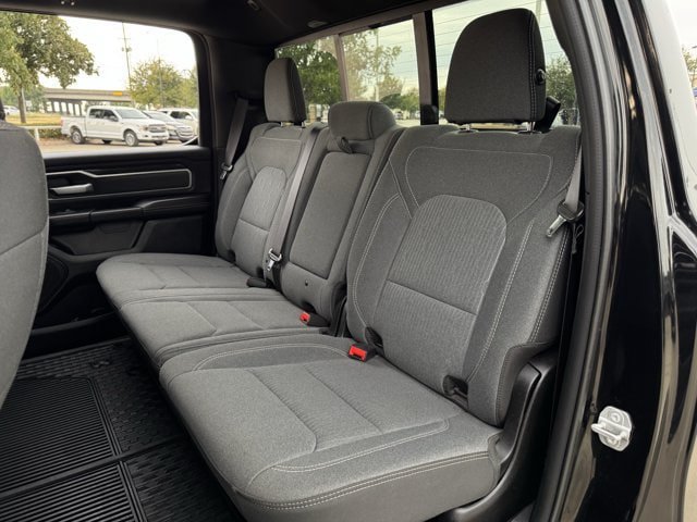 Used 2021 RAM 1500 Big Horn RWD image 27
